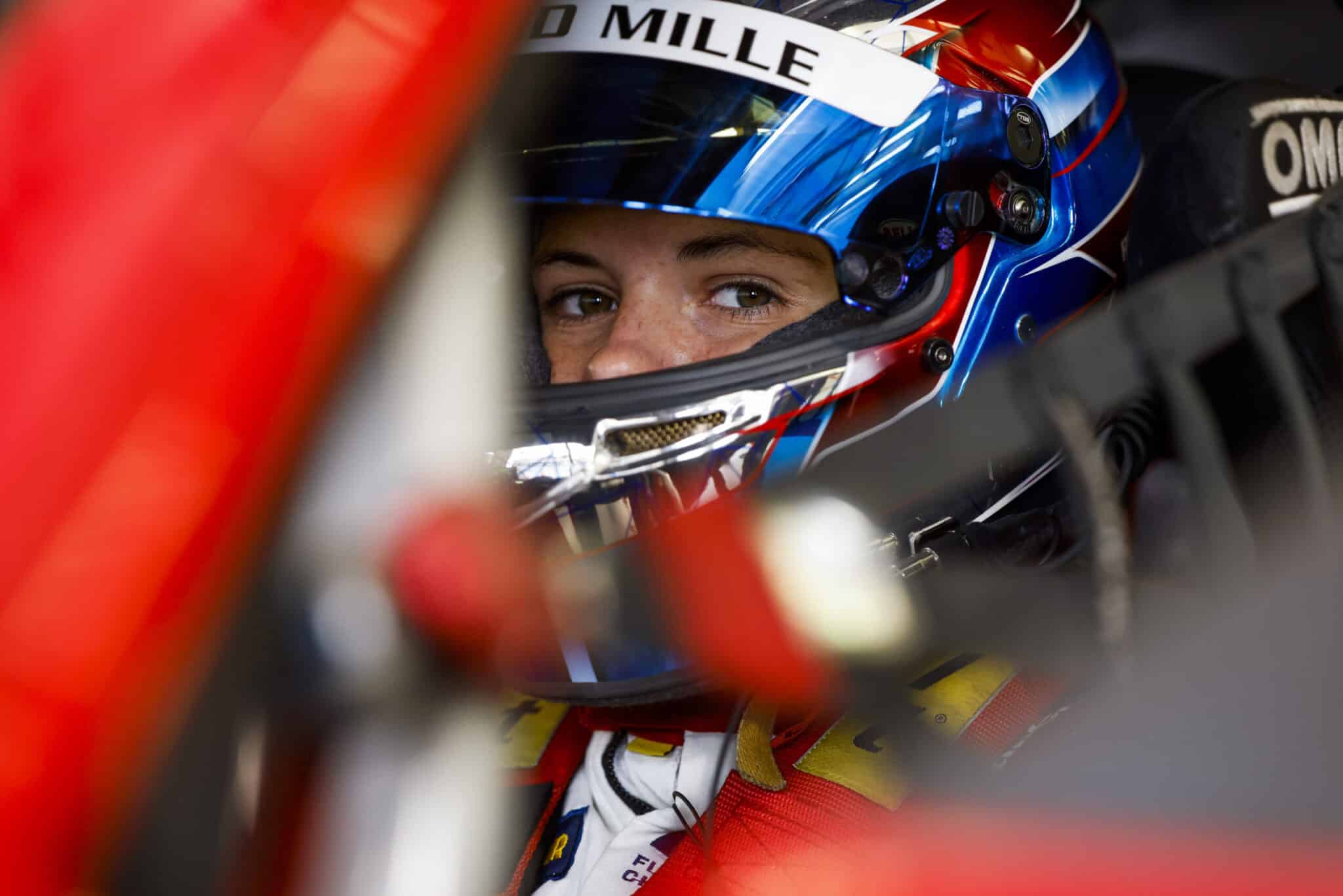 - Lilou Wadoux: racen naar de overwinning als officiële Ferrari-coureur