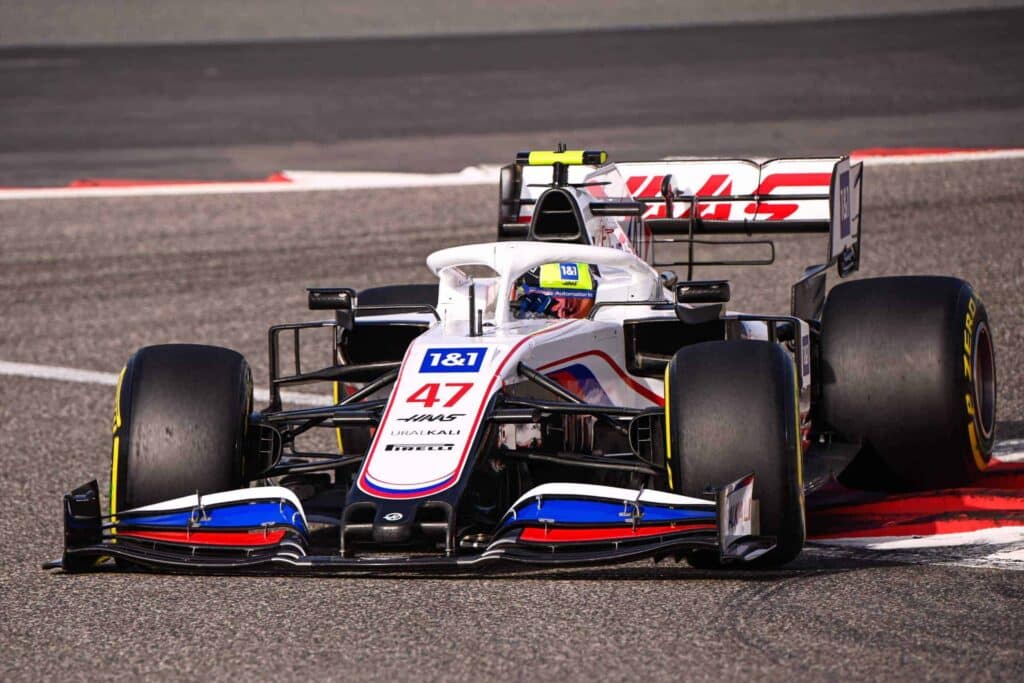 - Downforce in de Formule 1: de onzichtbare kracht achter snelheid en prestaties