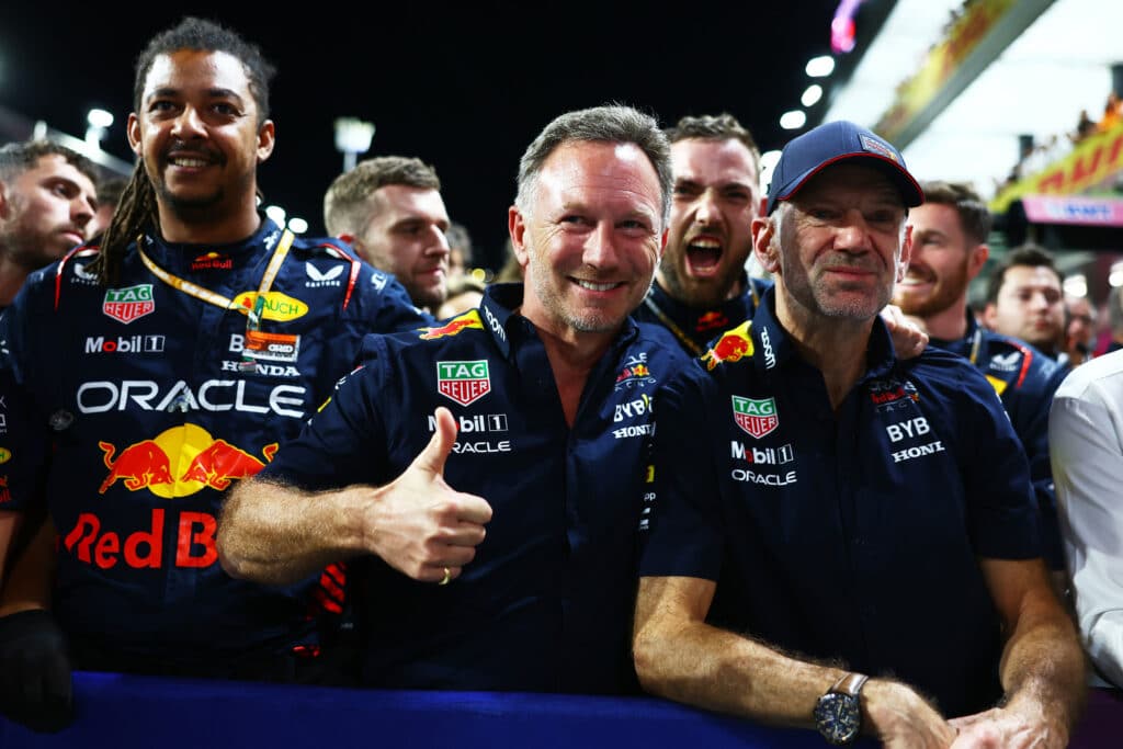 - Red Bull F1-team sluit nieuwe deal met Newey